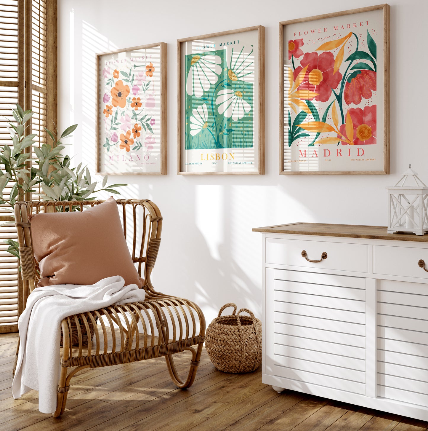 Retro Flower Market Wall Art, Set of 3 Flower Artworks, Digital Download Floral Apartment Wall Decor, Madrid, Milano, Lisbon Prints